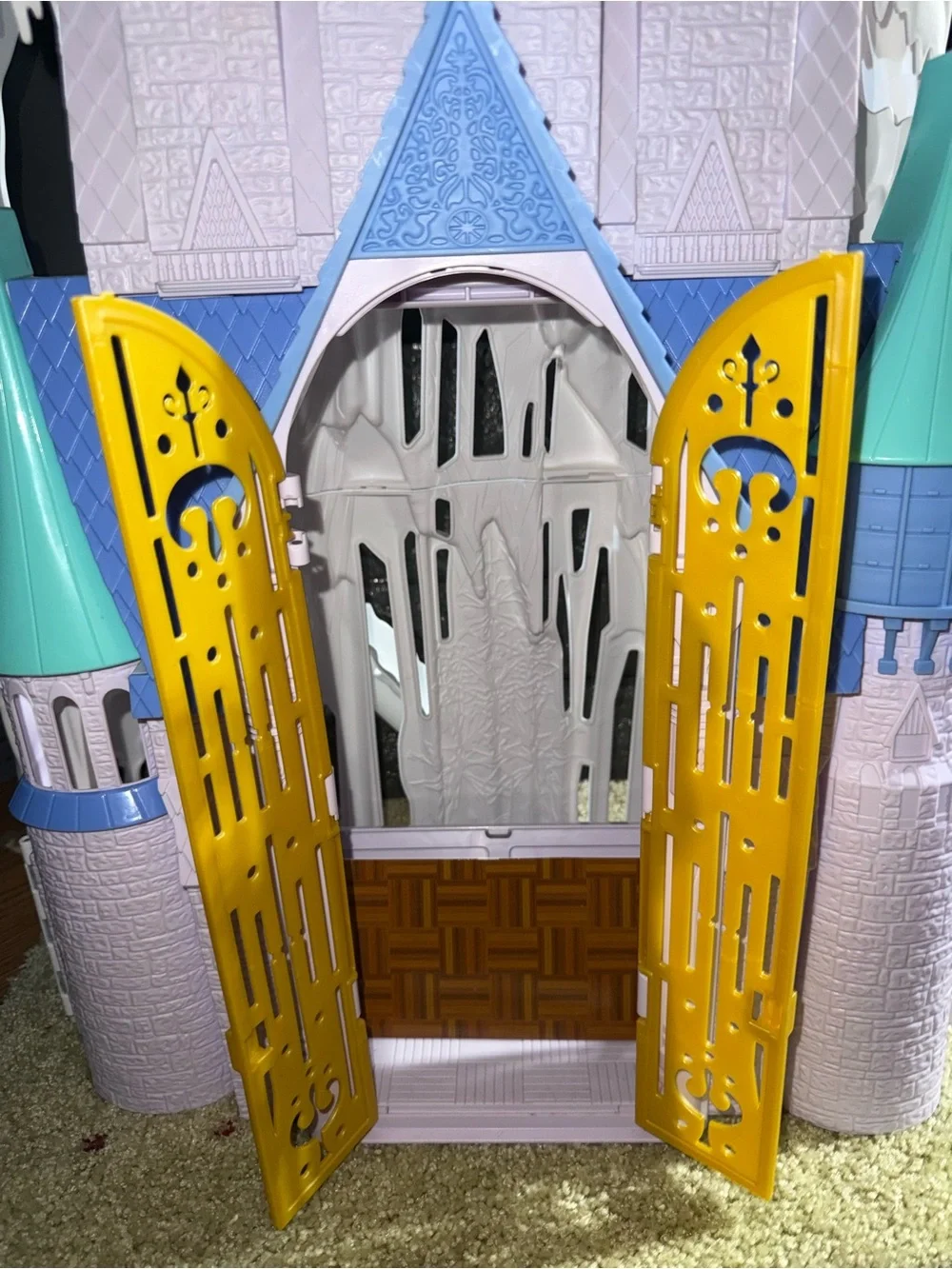 Disney Frozen two story Castle